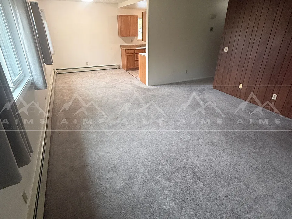 2406 W 34th Ave #4