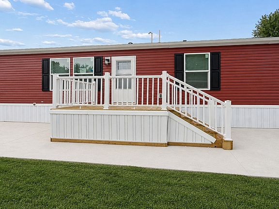 Exterior Image-2-Clayton 212 Wood Valley