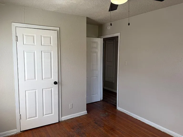 5530 Lakefield Dr — Photo 11