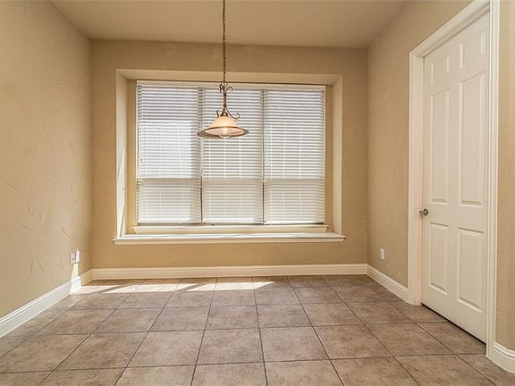 5th image of 1656 Flowers Dr
