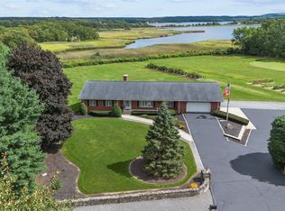 2835 County St, Dighton, MA 02715