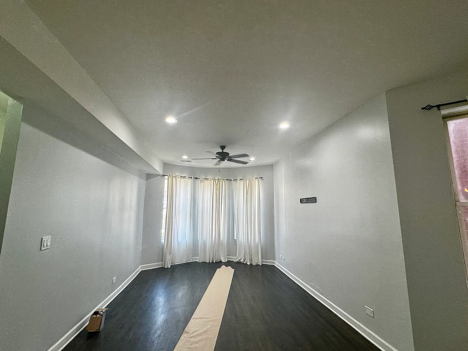 3 bed, 1800 sqft, $2,500 — Photo 4