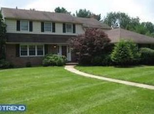 508 Eaglebrook Dr, Moorestown, NJ 08057