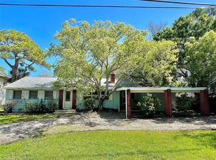 240 Shore Dr, Palm Harbor, FL 34683