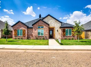 722 N 6th St, Wolfforth, TX 79382