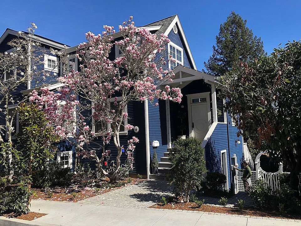 1st image of 14 Melville Ave