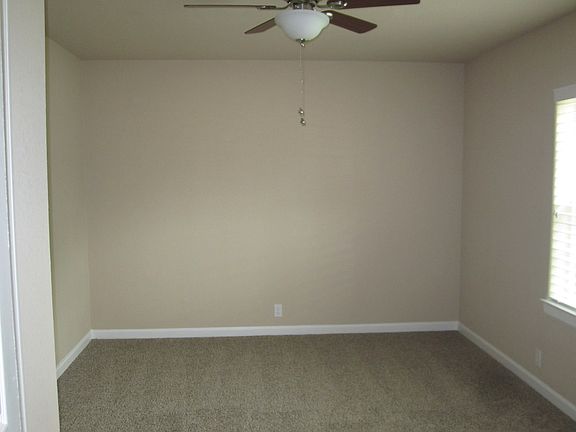 4th image of 1113 Duncan St