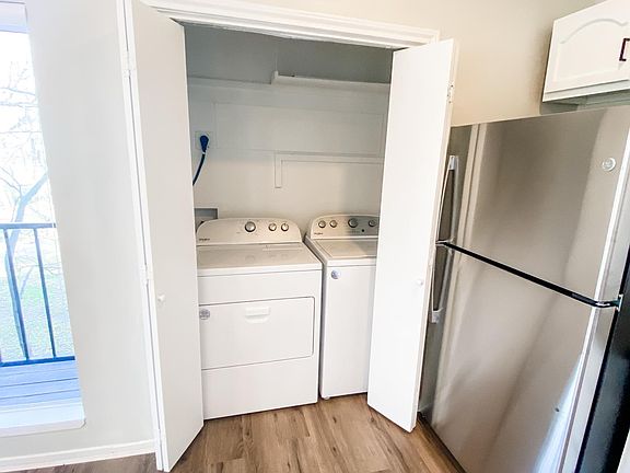 full size washer & dryer
