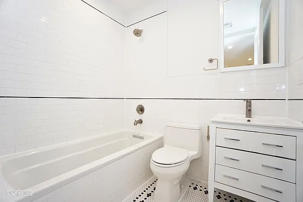 Rented by Citi Habitats | media 22