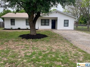 605 Santa Rosa Rd, Salado, TX 76571