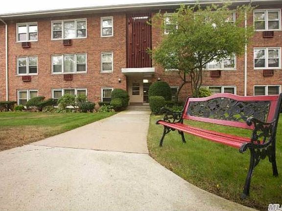 3rd image of 61 Maine Ave APT B22