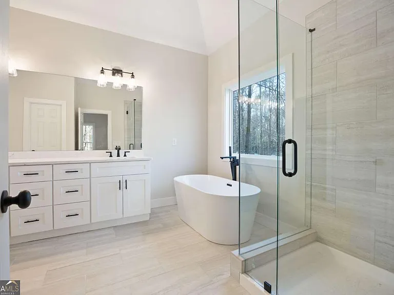360 Ansley Dr — Photo 20