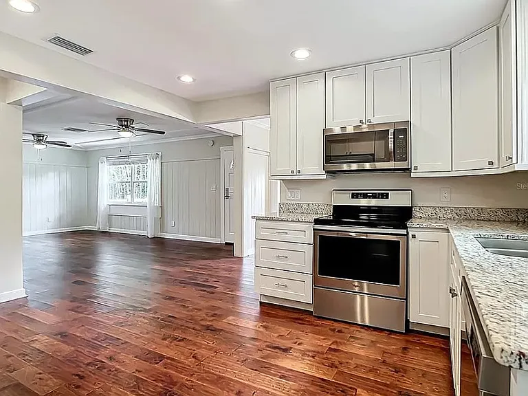 3109 Johns Pkwy — Photo 22