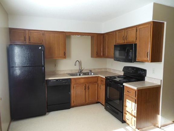 Eat in kitchen
