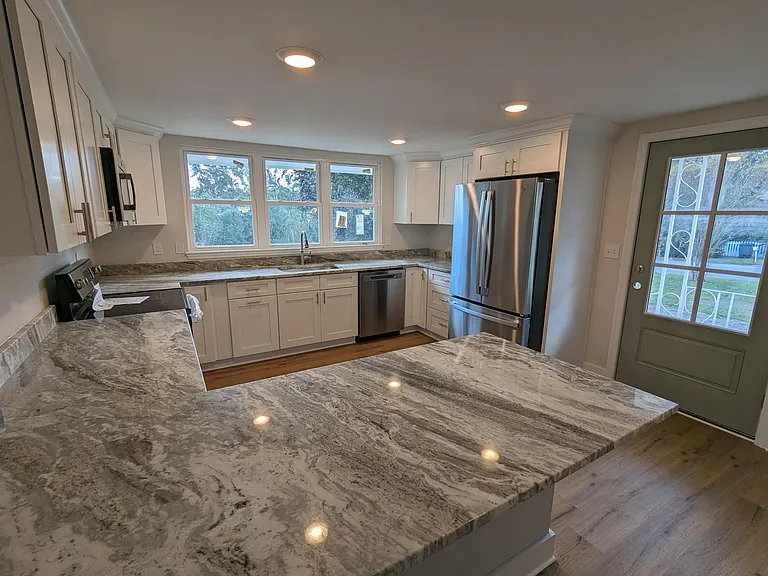170 W Cherokee St — Photo 10