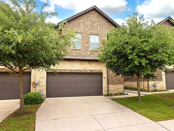 2nd image of 2413 Ash Ln