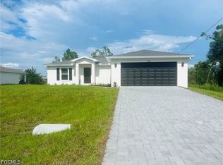 4129 NE 20th Place Cpe, Coral, FL 33909