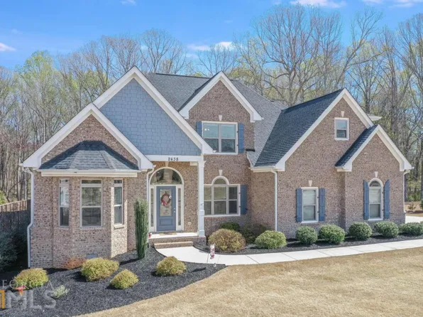 2438 E Princeton Dr, Bogart, GA 30622