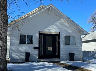 16 S Virginia St, Conrad, MT 59425