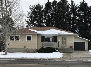 2726 Broadwater Ave, Billings, MT 59102