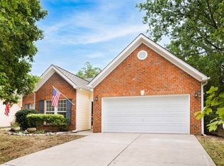 2512 Bent Green St, Raleigh, NC 27614