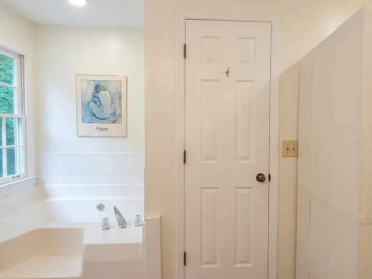 4910 Gold Mine Dr — Photo 14