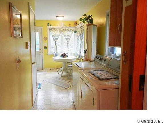 4th image of 472 Covewood Blvd
