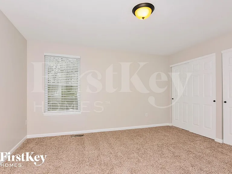 432 Parkview Manor Ln — Photo 11