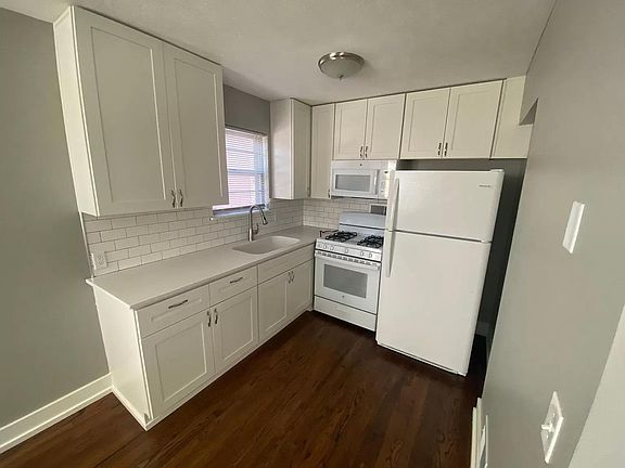 4th image of 1308 N 49th Ave #3