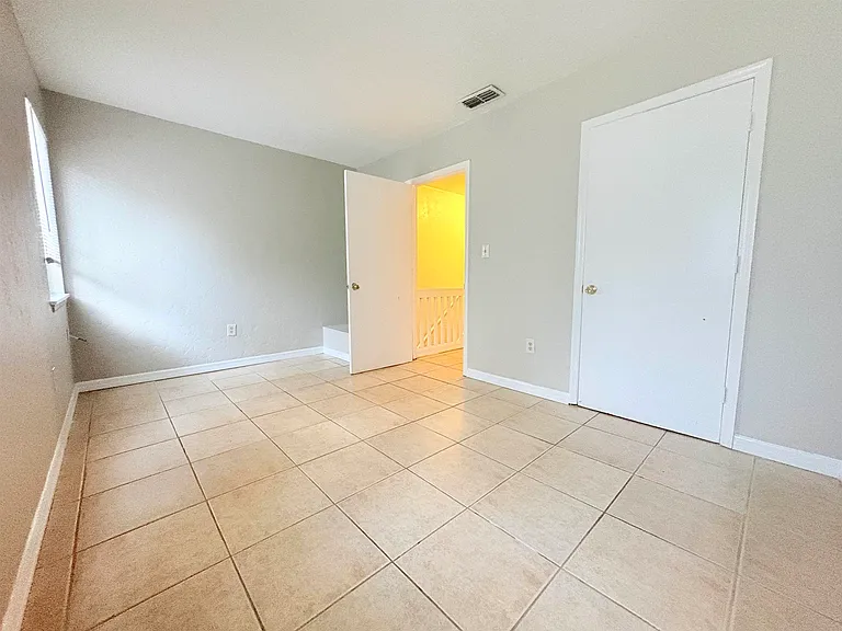 1007 Sutor Rd #D — Photo 13