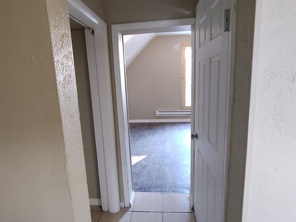3rd image of 520 S 4th St #200