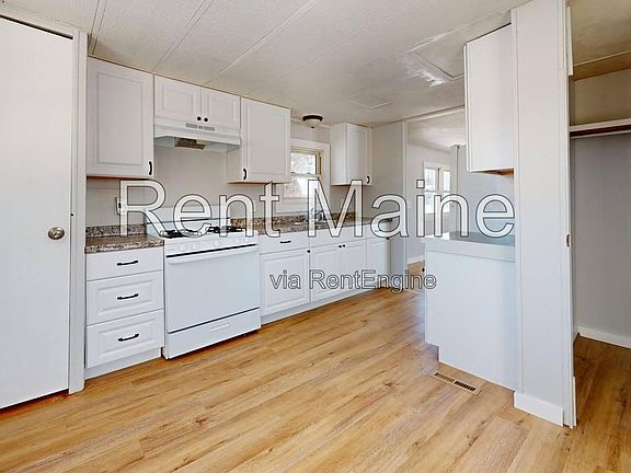 2nd image of 30 Exeter Rd Lot 3