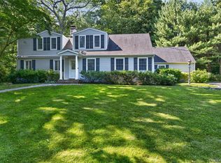 2108 Edge Road, Muttontown, NY 11791