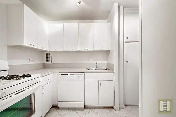 Sold by Halstead Real Estate | media 1