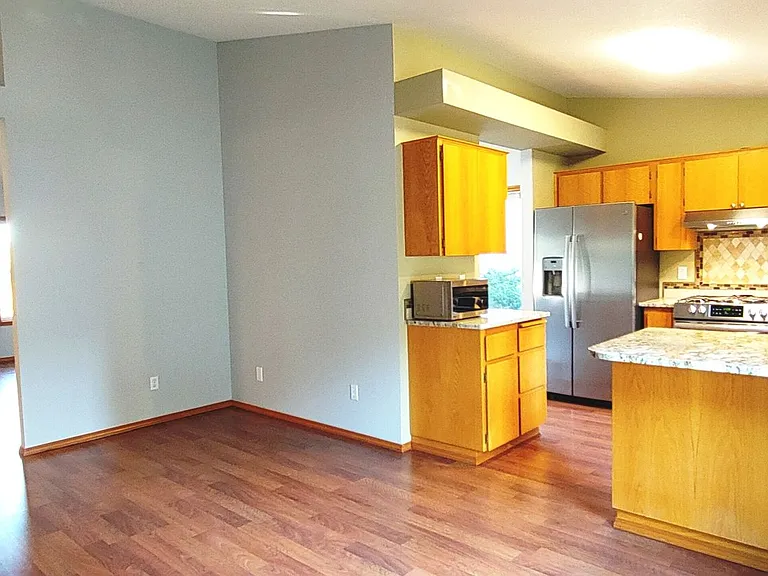 13258 SW Yarrow Way — Photo 8