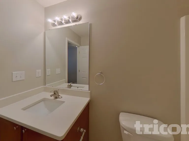 9626 Rothman Ln — Photo 18