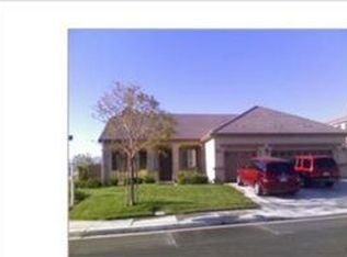 13941 Dellbrook St, Corona, CA 92880