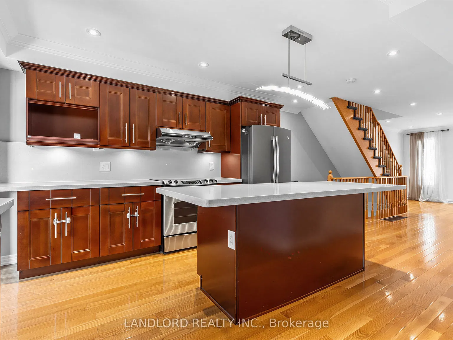 2 bed, $3,300 — Photo 1