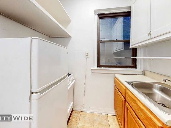 4th image of 1075 1st Ave #3FW