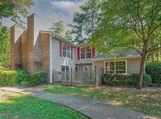 582 Summit Ln SW, Marietta, GA 30008