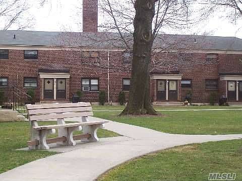 1st image of 7360 Springfield Blvd