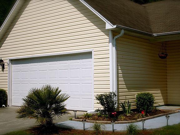 Two car garage 