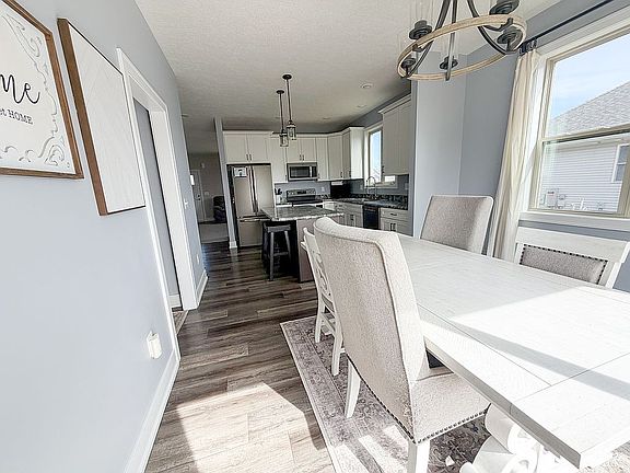4th image of 2335 Gallant Fox Way
