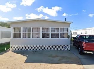 916 51st Avenue Plz W, Bradenton, FL 34207
