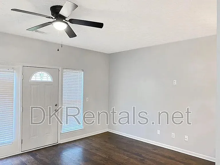 4416 Stone Gate Way — Photo 13