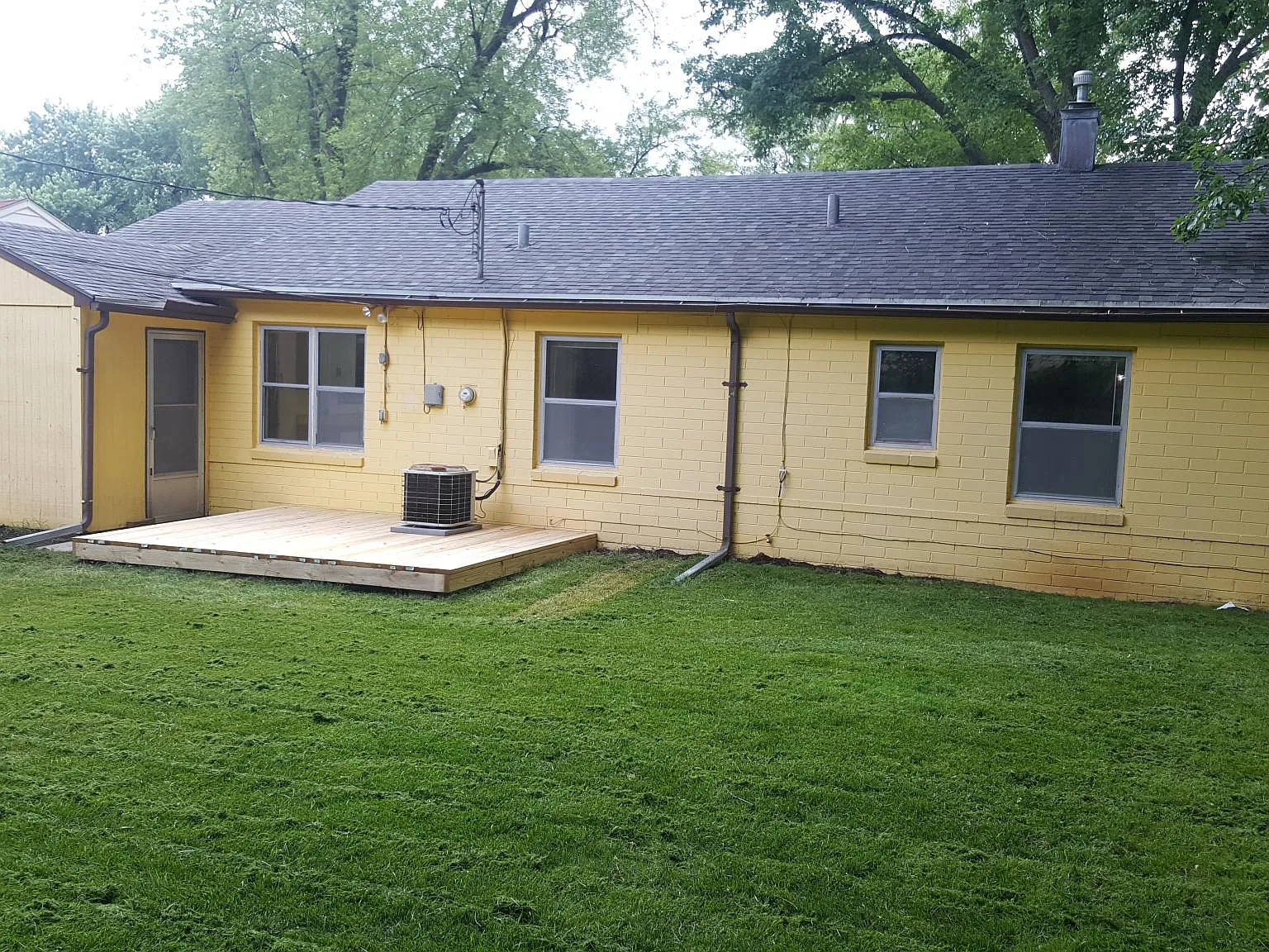 3 bed, 1200 sqft, $1,850 — Photo 3