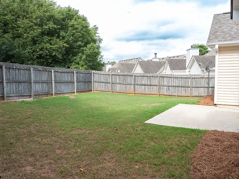 135 Charleston Pl — Photo 21
