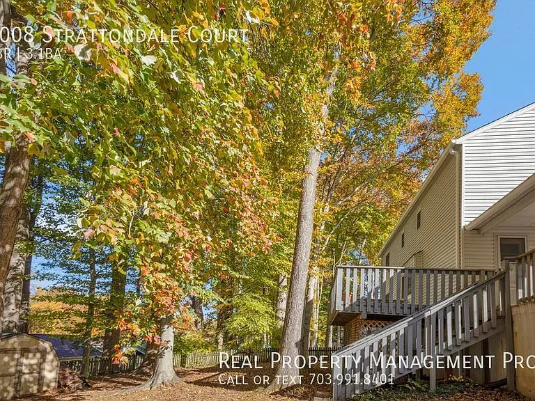9008 Strattondale Ct — Photo 52
