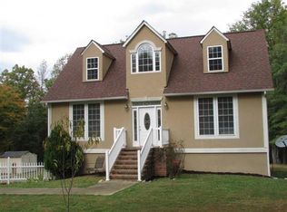 236 Whitney Ln, Bumpass, VA 23024
