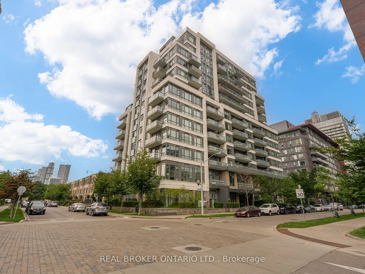 The Bartholomew Downtown East — Photo 1